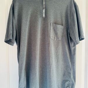 Vuori Men's Rise Tee - Heather Grey Performance Pocket Shirt - Size Large